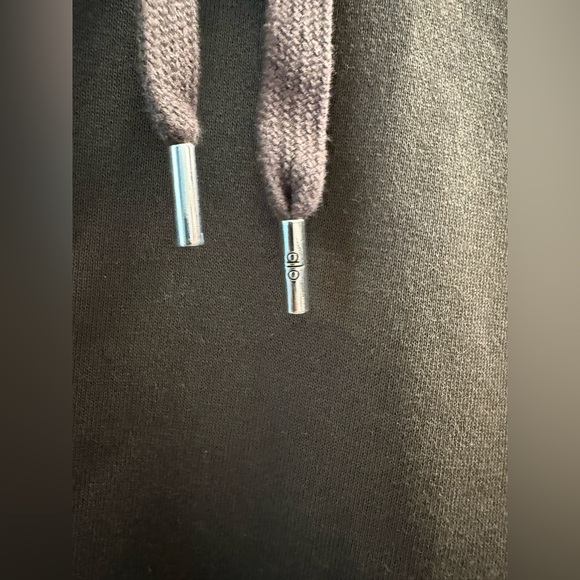 Brand New with Tags! Alo Accolade Hoodie-Espresso-Size XL - Picture 8 of 15